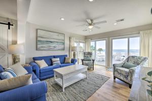 Breezy PCB Retreat w Direct Beach Access!