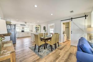 Breezy PCB Retreat w Direct Beach Access!