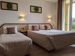 Hotels Hotel Le Pradet : photos des chambres