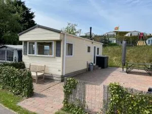 Chalet Formentera in de duinen van IJmuiden aan Zee - 艾默伊登