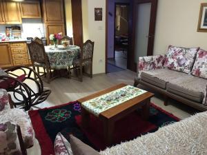 Laku Apartment - At The Heart of Tirana