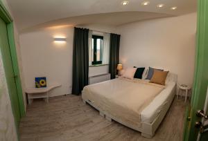 Pensiunea Floarea Soarelui, Piscu