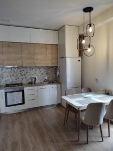 Lovely & Cozy apartment in Isani