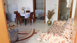 Bledis Cozy Apartment in New Blvd