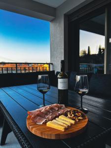 Giannel Luxury Apartment 1