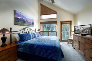 Pine Creek Townhome: Location Value