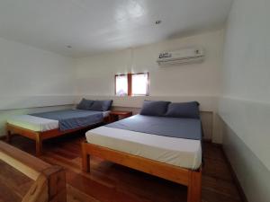 White Bada Guesthouse