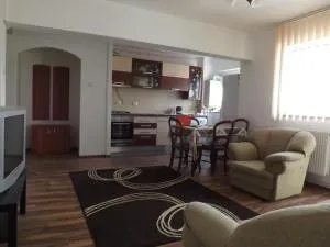 Mountain View - Colnic