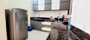 Entire Apartment -Pradhan Nagar Middle of the city