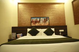 Hotel Blue Mystic
