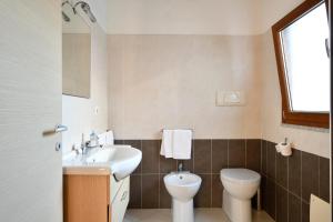 Casa con vista mare e monti img18