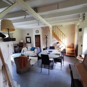 Ty Gwenn, dans un parc boisé, la plage à vos pieds