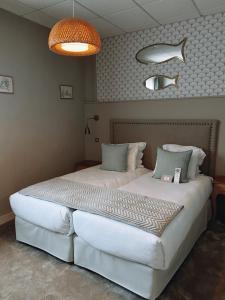 Hotels Grand Hotel Richelieu : photos des chambres