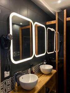 Hotels Grand Hotel Richelieu : photos des chambres