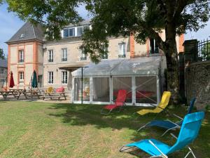 Auberges de jeunesse Gites grands groupes - Chateau des Forges Gouville : photos des chambres