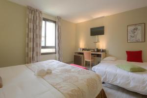 Hotels Au Grand Hotel de Sarlat - Pavillon de SELVES : photos des chambres