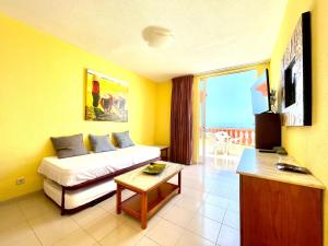 Apartamento con estupenda piscina Wifi en Tenerife Sur