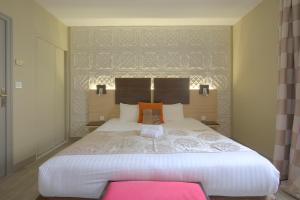 Hotels Au Grand Hotel de Sarlat - Pavillon de SELVES : photos des chambres