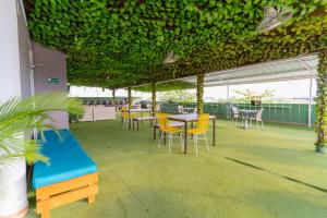 Hotel Plataneras Plaza