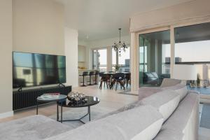 Mennica Residence Luxury Suite by Renters Prestige