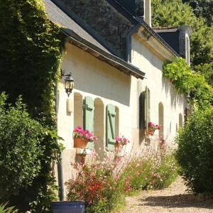 Maisons de vacances Le Logis du Pressoir Self Catering Gites in beautiful 18th Century Estate in the heart of the Loire Valley with heated pool and extensive grounds. : photos des chambres