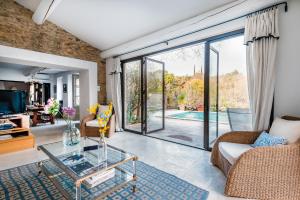 Maisons de vacances Belle De Jour -A Provencal gem Private heated pool : photos des chambres