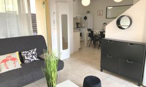 Maison T4 -Jardin+ Parking+ Clim -Proche Remparts