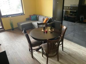 Victors Suite , with private parking