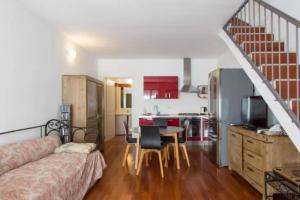 Vintage apartment in Corvetto area