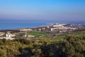GIUVRA Panoramic House