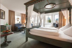 Honeymoon Suite room in Hotel Post