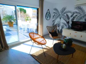 GMID IMMO Apartamento con gran terraza con vistas al mar en Roses