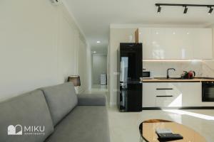 Miku Apartment - Lovely 1 Bedroom Spectacular View