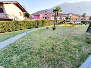 Beach Apartment Cannobio