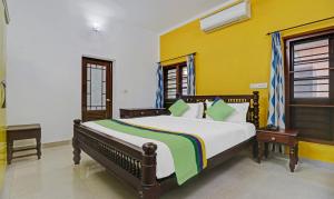 Treebo Backpackers Inn