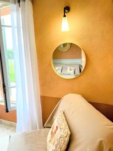 Hotels Le Mas des Gres & Sous les Platanes : Suite Junior Familiale