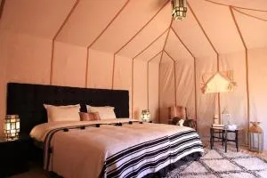 Sahara Camp - Adrouine