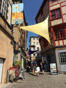 Appartements TABI APPART ,MODERN CHIC vs FREE PARKING,WIFI,DRAPS : photos des chambres