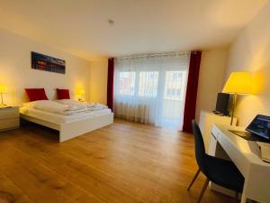 Double Room with Balcony room in Hotel Moguntia
