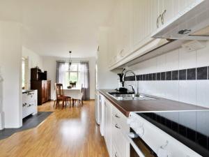 6 person holiday home in LÅNGARYD-By Traum