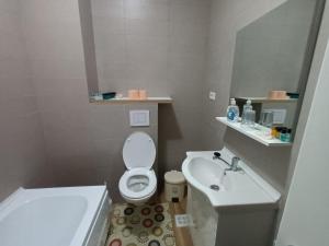 Apartament ROXY cu 3 camere