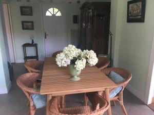 Maisons de vacances Maison au calme - hauteurs de Trouville -La fraichette : photos des chambres