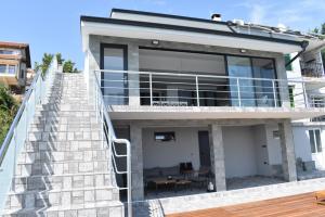 Вила “Здравец”