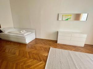 Apartment zum Schlossberg - Top 1 self check-in