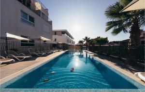 Nice Apartment In Okrug Gornji With Wifi, Outdoor Swimming Pool And Heated Swimming Pool