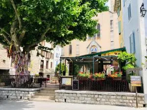 Hôtel Restaurant La Forge - La Garde