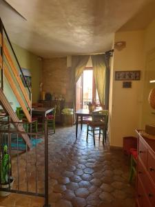 Camera Tripla con Balcone
