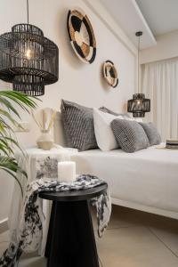 Ormos Holiday Studios