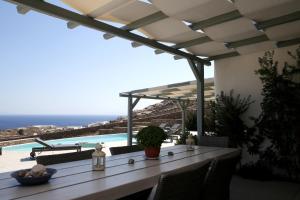 Niriides Homes & Villas
