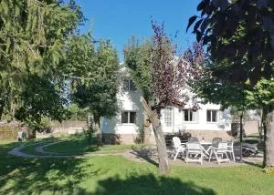 La Casa Xica - Sant Genís